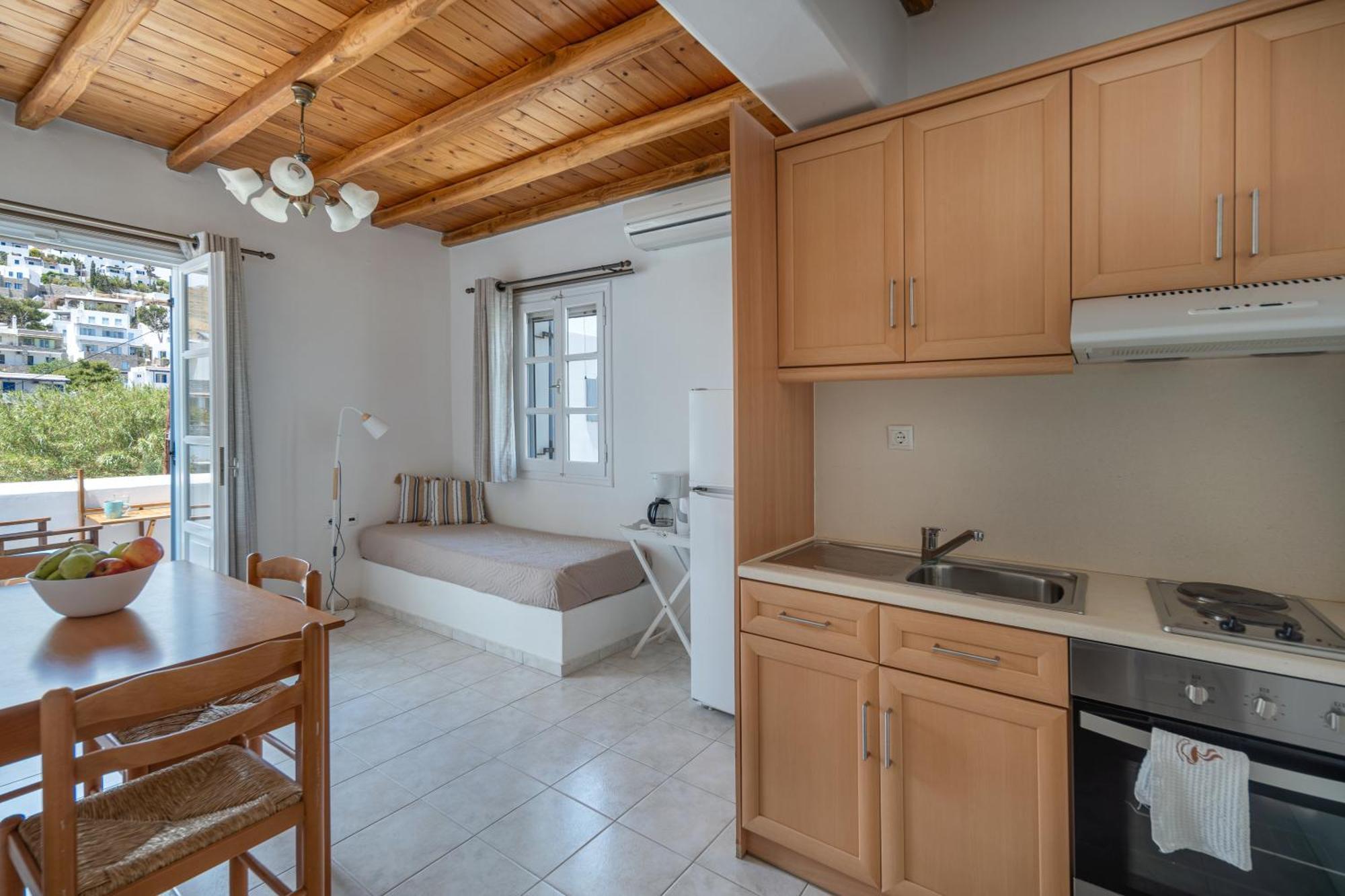 Galazio Seaside Apartments Ливадакия Номер фото