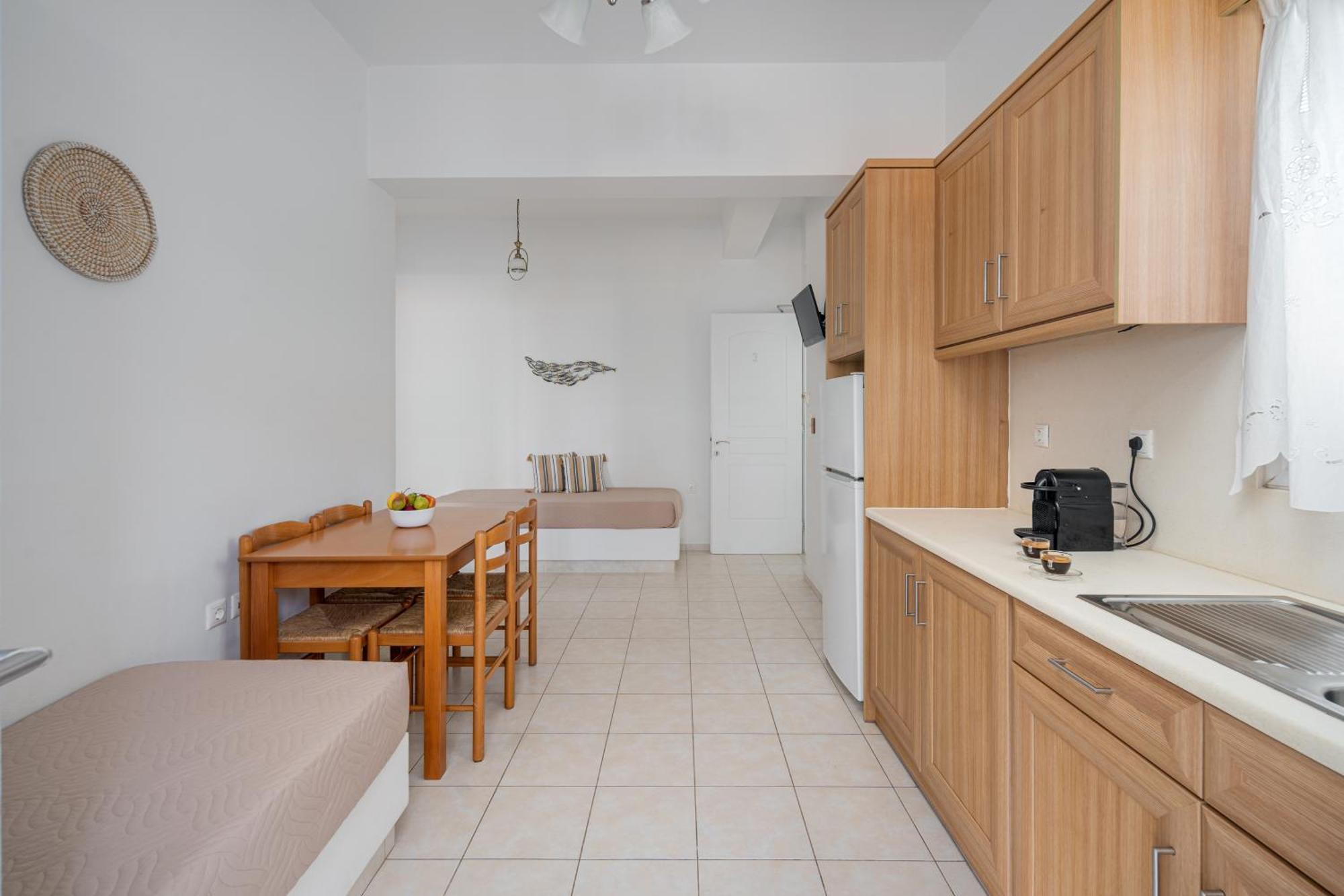 Galazio Seaside Apartments Ливадакия Номер фото
